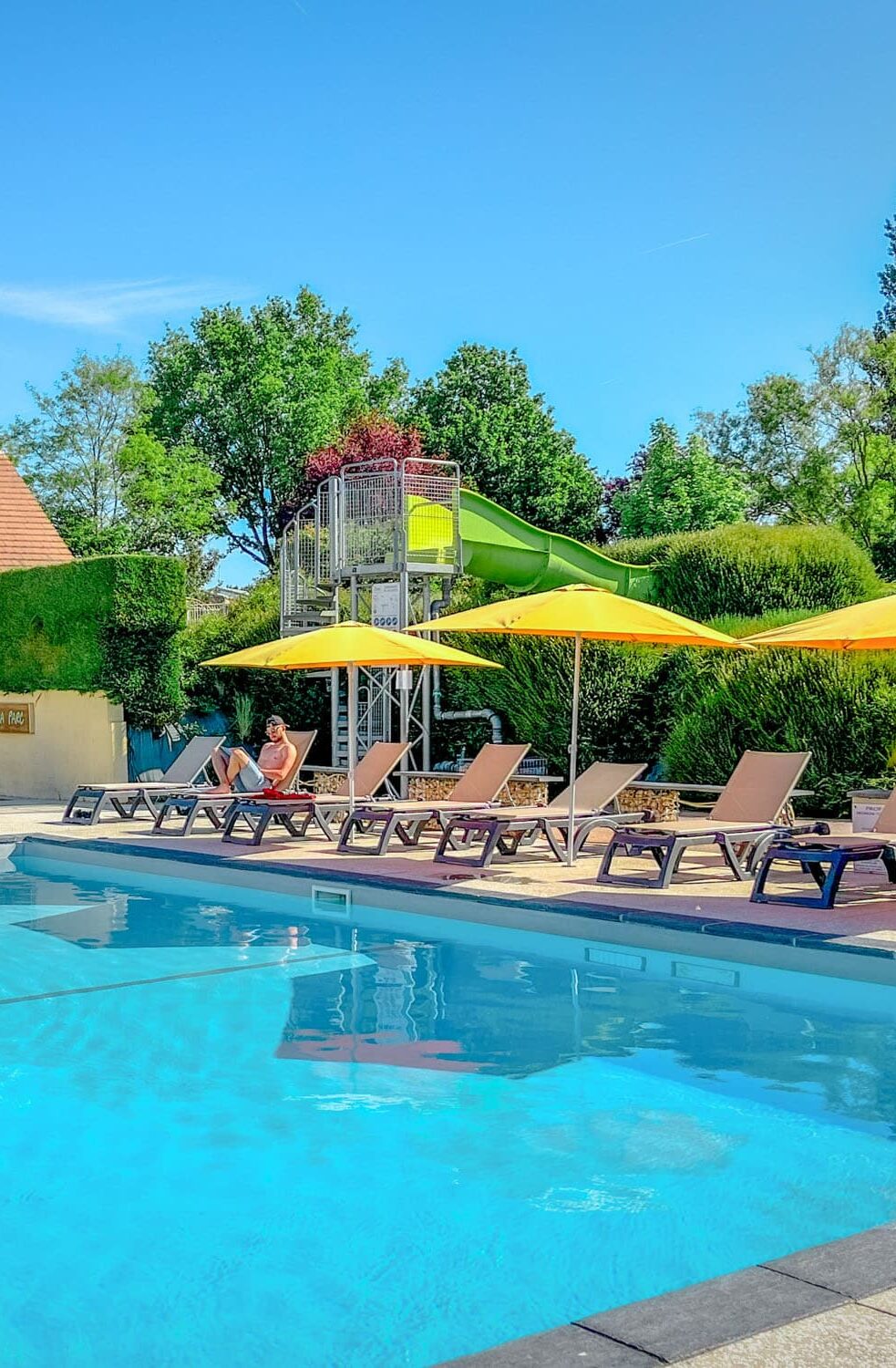 piscine parasol
